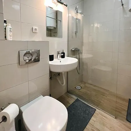 Old Town Luxury Suites